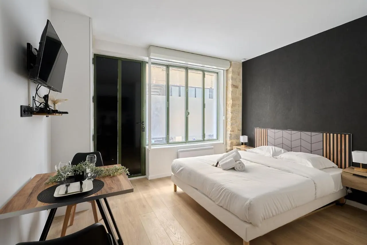 Apartment Residence Bastille By Studio Prestige Paris France